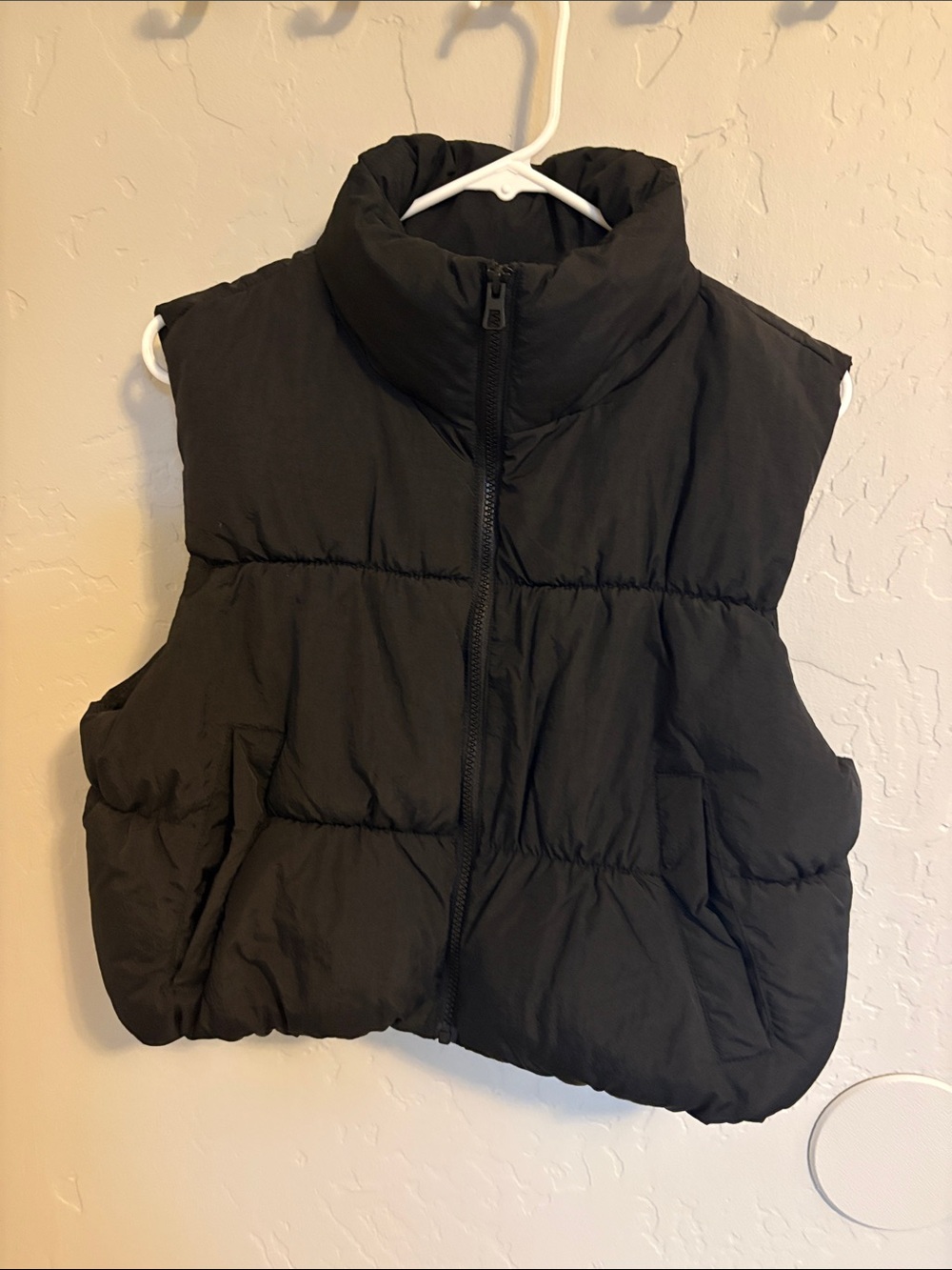 Divided Black Quilted Cropped Puffer Vest with High Collar